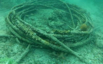 Illegal Florida Lobster Habitat Cable Spool.jpg (372.91 KiB) Viewed 8784168 times Illegal Florida Lobster Habitat Cable Spool.jpg
